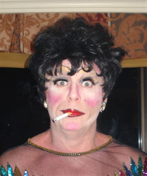 Anita Smoking crop - My Fabulous Disease