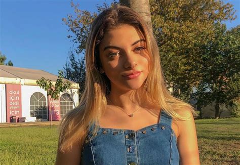 Asya Burcum (Tiktok Star) Wiki, Biography, Age, Boyfriend, Family ...