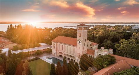 exploring  university  western australia campus