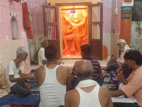 agra  year  radha krishna thakur ji temple