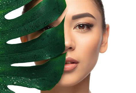 Top 12 Skin Whitening Creams for Brighter Complexion | Credihealth