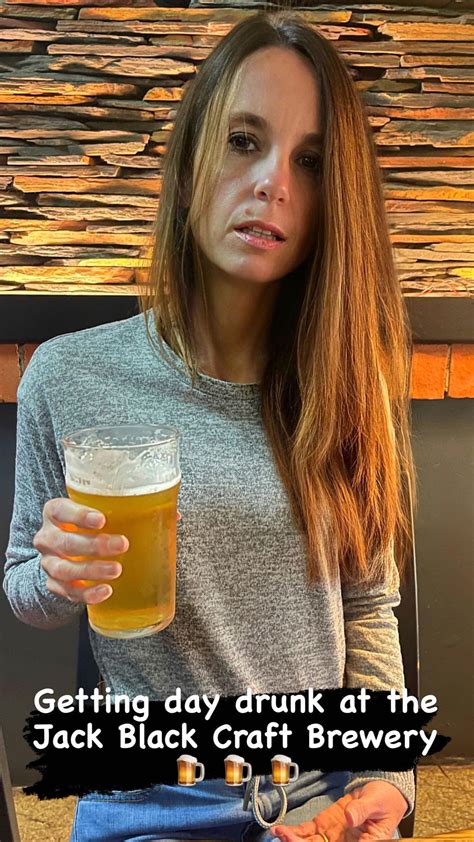 Holly Rae (@mrshollyrae) • Threads, Say more