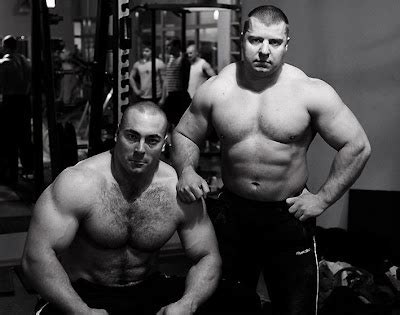 Muscle Lover: Strong muscle bear Konstantin Konstantinovs