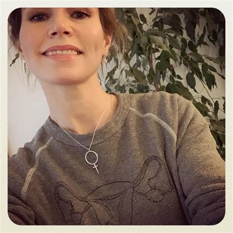 Nina Persson - Bio, Net Worth, Single, Nationality, Career, Facts