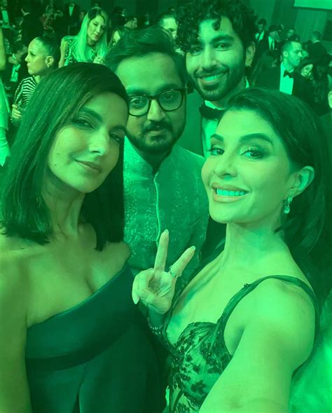 Jacqueline Fernandez चा ट्रान्सपरेंट ड्रेसमधील फोटो व्हायरल