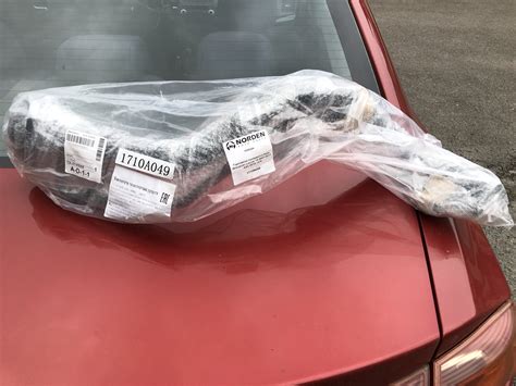 По горло. Замена заливной горловины топливного бака — Mitsubishi Lancer ...
