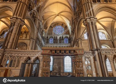 Canterbury May 2023 Interior Canterbury Cathedral Canterbury Kent One ...