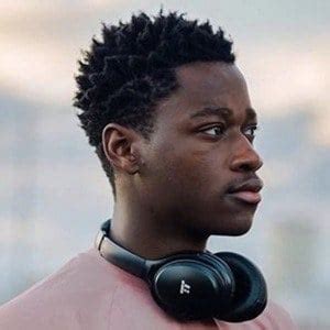 JTube - Age, Family, Bio | Famous Birthdays