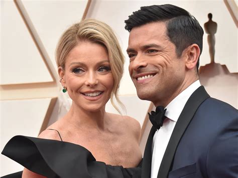 Kelly Ripa & Mark Consuelos Are in Hot Water With Viewers After Sharing ...