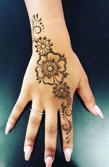 simple henna flower wrist