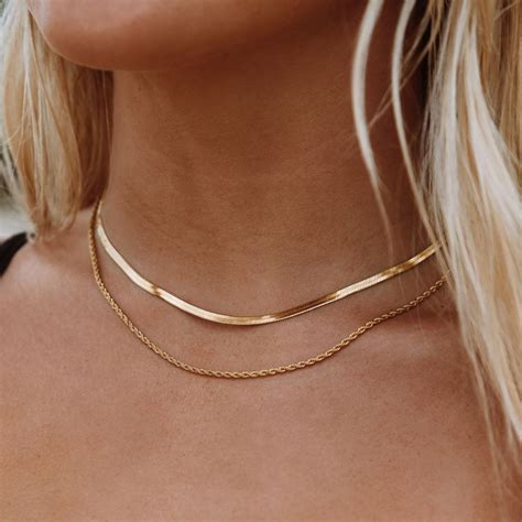 Atolea Jewelry | Waterproof Jewelry With A Lifetime Color Warranty