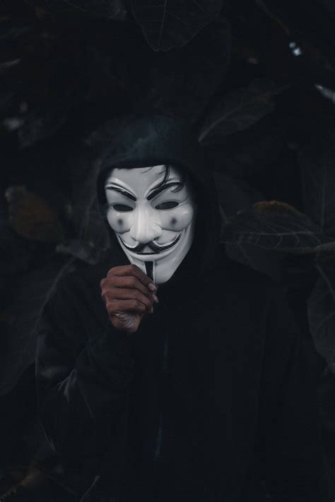 Download Anonymous is the symbol of freedom from oppression Wallpaper