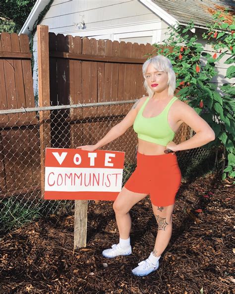 luanne platter cosplay | MLTSHP