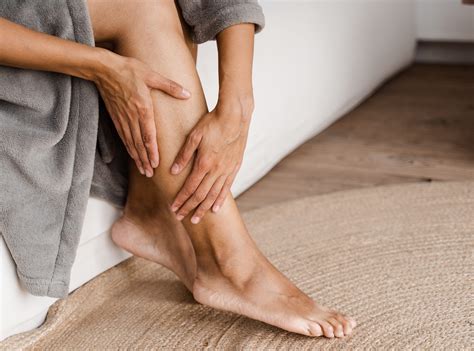 Pain Management Services With Red Light Therapy | Contours LLC