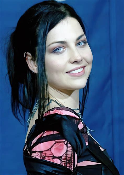 Young Amy : r/AmyLee
