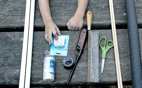 DIY Bow and Arrow For Kids: How To Make Bow & Arrow | Dunn DIY