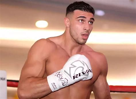 Tommy Fury Weight Class: Boxing Star's Division Explored
