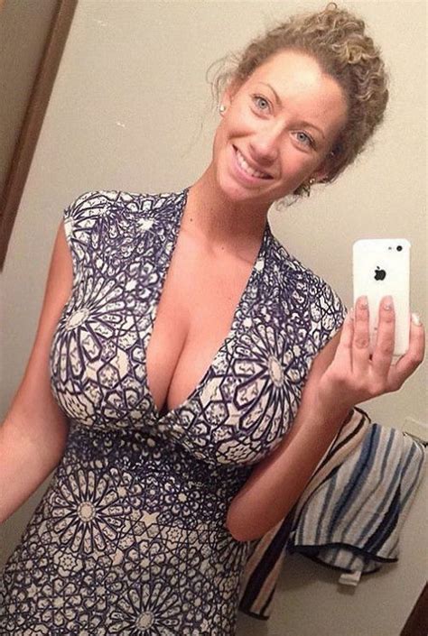 anonymous milf selfie – @vs1400 on Tumblr