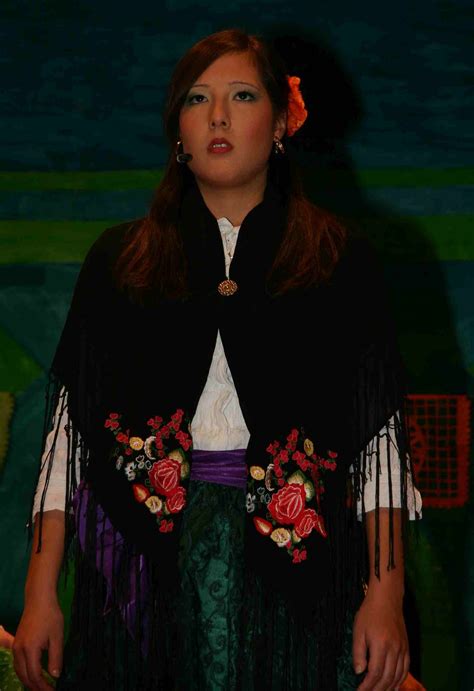 TRES SOMBREROS