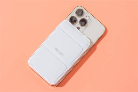 The 4 Best Wireless Charging Power Banks | Reviews by Wirecutter