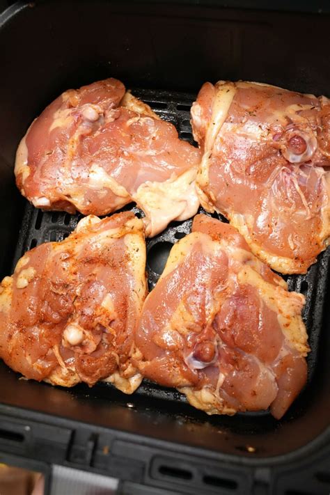 Air Fryer Chicken Thighs - SUPER CRISPY and JUICY! (VIDEO) - CJ Eats ...