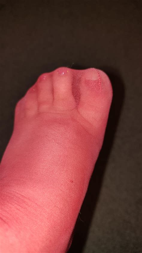 red tights, hairy BBW Foot-fetish pro... 💗 : r/OnlyFansFootLovers