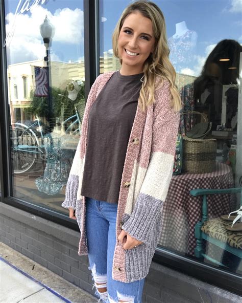 Hattie James - Two larges left in this color block cardigan! 60% off‼️