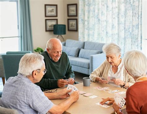 Top 20 Games For Seniors with Dementia - Stellar Senior Living