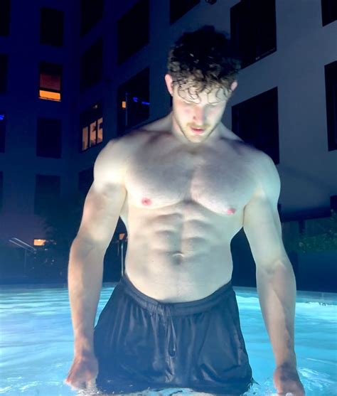 Clark Gallagher on Tumblr