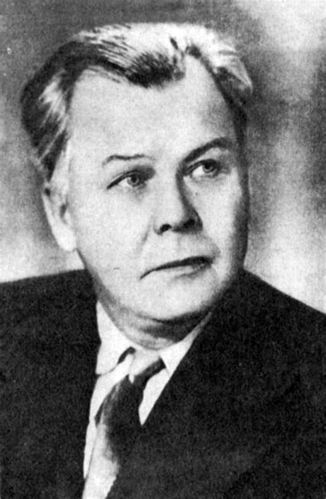 Твардовский А - Ленин и печник (чит. А.Грибов) | Старое Радио