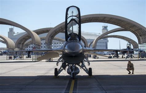 Test mission with the commander > Eglin Air Force Base > Article Display