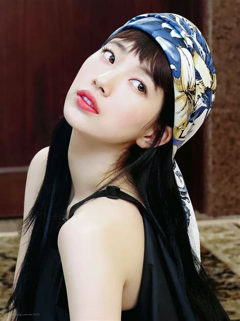 Pin by Bruno Catellani on Gals | Bae suzy, Suzy, Vogue korea