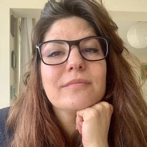 Естествен ѝнтелект - Ванина Цонева