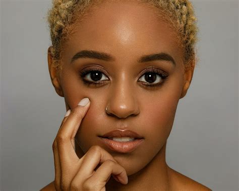 4 Skincare Trends In 2023 - Smile 90.4FM