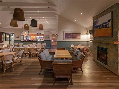 Terrigal Hotel | Things to do | Love Central Coast