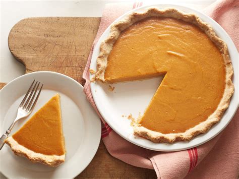 Vegan Pumpkin Pie Recipe | Vegan Girls Guide
