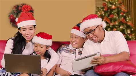 Filipino Christmas Images – Browse 3,401 Stock Photos, Vectors, and ...