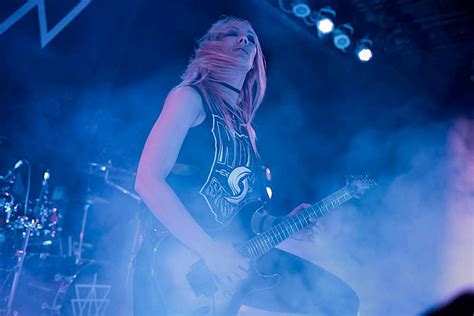 Nita Strauss Live at Wire [GALLERY] - Chicago Music Guide