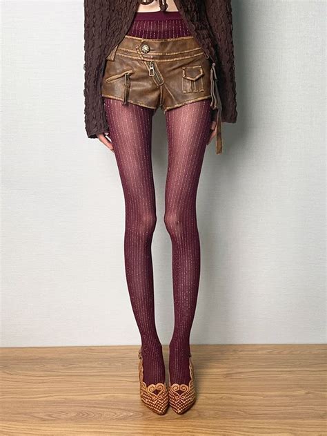 [$8.00]Wine Red Striped Y2K Tights en 2024 | Vêtements stylés, Mode ...