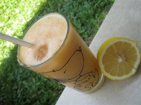 rumah maret jus melon yakult