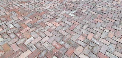 poolpatio dry setting  patio  antique bricks