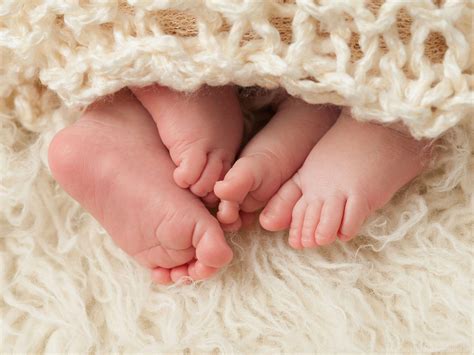Baby feet wallpapers
