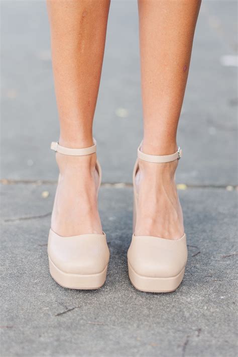 Nude Mary Jane Pumps