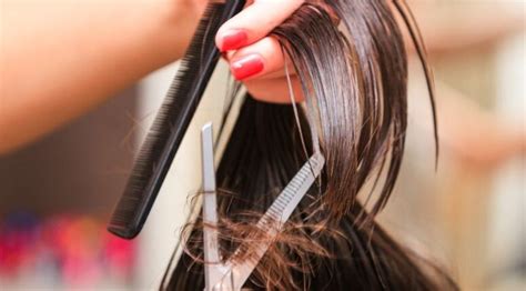 How To Cut Short Hair In Layers With Scissors - Quick Guide