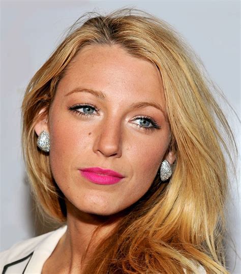 Found: 13 of Blake Lively's Prettiest Makeup Moments