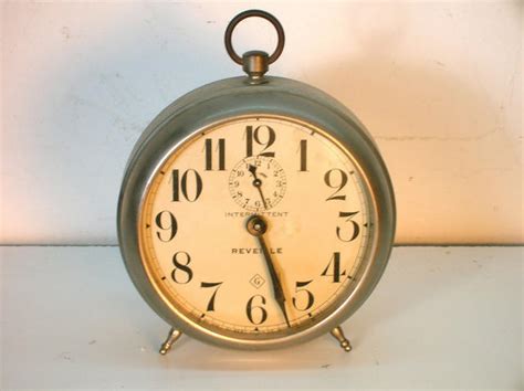 wm  gilbert working intermittent reveille alarm clock