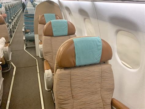 Review - Oman Air Embraer 175 Business Class, Muscat - Dubai - Zac George