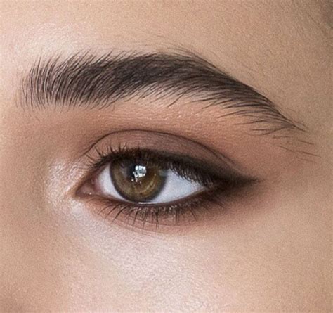 ᴋ ɪ ɴ ᴅ ɴ ᴇ s s | Natural eye makeup, Skin makeup, Eye makeup