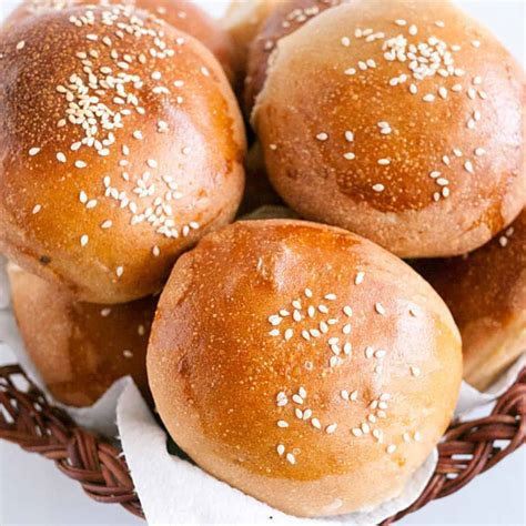 softest burger buns    hamburger buns veena azmanov kitchen