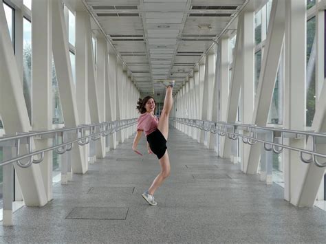 Performer, Choreographer, Educator | AnnElese Galleo